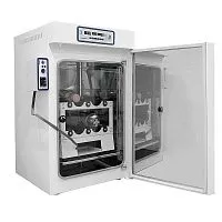 CO2-инкубатор WCI-180R Wiggens с установленным внутри роликом